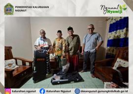 Tingkatkan Pelayanan Pemakaman, Pemerintah Kalurahan Ngunut Serahkan Bantuan Alat Jackhammer